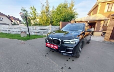 BMW X5, 2019 год, 2 фотография