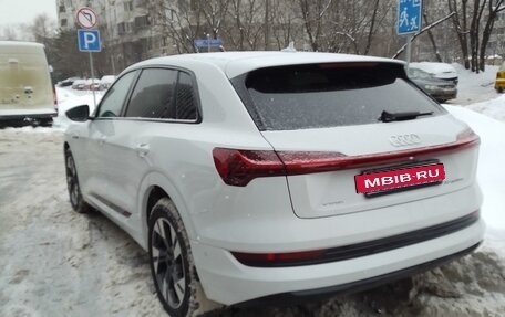 Audi e-tron I, 2021 год, 12 100 000 рублей, 4 фотография