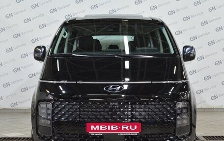 Hyundai Staria, 2023 год, 7 598 000 рублей, 3 фотография