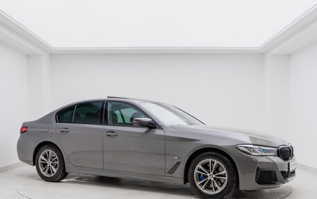 BMW 5 серия, 2021 год, 8 490 000 рублей, 3 фотография