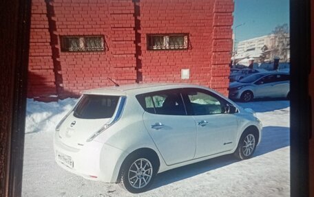 Nissan Leaf I, 2016 год, 999 999 рублей, 4 фотография