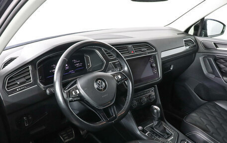 Volkswagen Tiguan II, 2020 год, 2 849 000 рублей, 9 фотография