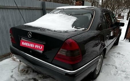 Mercedes-Benz C-Класс, 1995 год, 450 000 рублей, 5 фотография