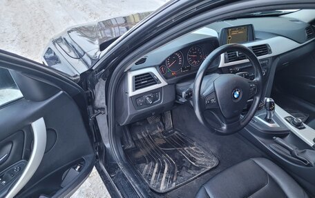 BMW 3 серия, 2013 год, 1 280 000 рублей, 5 фотография