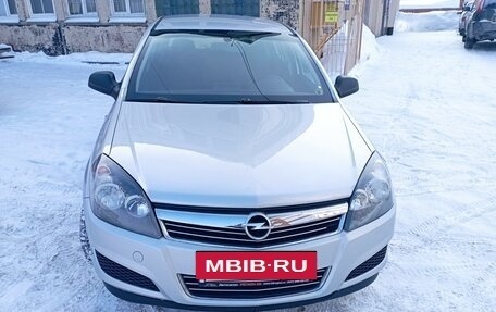 Opel Astra H, 2011 год, 670 000 рублей, 10 фотография