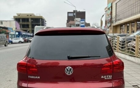 Volkswagen Tiguan I, 2011 год, 1 330 000 рублей, 2 фотография