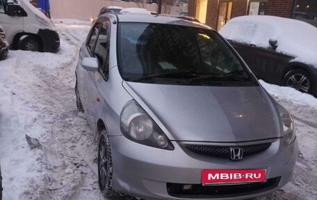 Honda Fit III, 2004 год, 440 000 рублей, 4 фотография