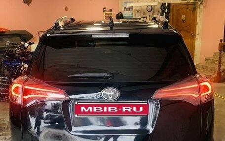 Toyota RAV4, 2017 год, 2 600 000 рублей, 7 фотография