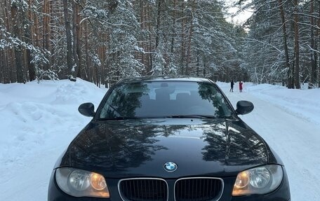 BMW 1 серия, 2010 год, 740 000 рублей, 4 фотография