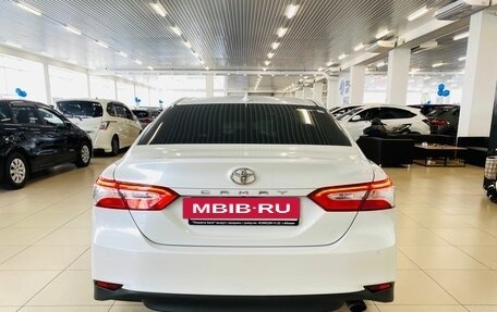 Toyota Camry, 2018 год, 2 899 999 рублей, 4 фотография