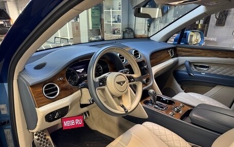 Bentley Bentayga I, 2019 год, 16 900 000 рублей, 19 фотография