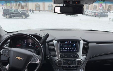Chevrolet Tahoe IV, 2017 год, 4 755 000 рублей, 2 фотография
