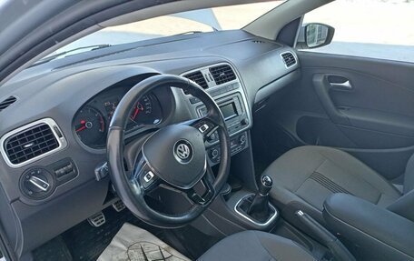 Volkswagen Polo VI (EU Market), 2017 год, 1 150 000 рублей, 11 фотография