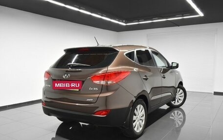 Hyundai ix35 I рестайлинг, 2013 год, 1 445 000 рублей, 2 фотография