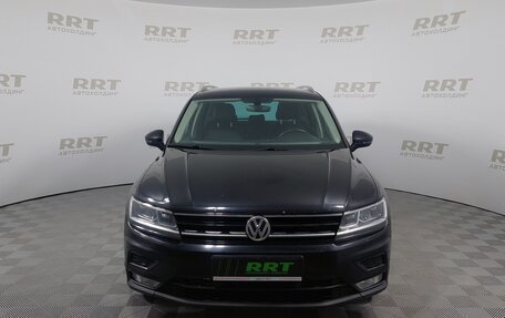 Volkswagen Tiguan II, 2017 год, 2 199 000 рублей, 2 фотография