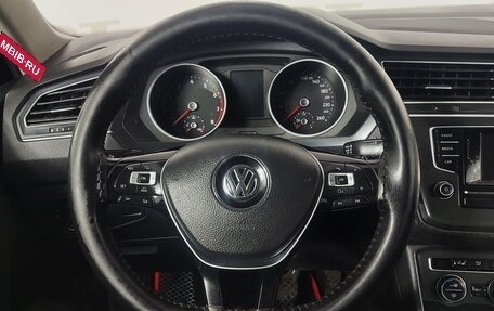 Volkswagen Tiguan II, 2017 год, 2 199 000 рублей, 11 фотография