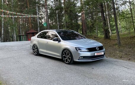 Volkswagen Jetta VI, 2015 год, 1 400 000 рублей, 7 фотография