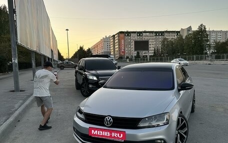 Volkswagen Jetta VI, 2015 год, 1 400 000 рублей, 5 фотография
