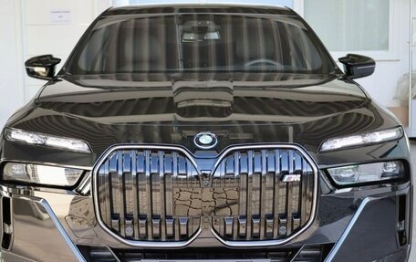 BMW 7 серия, 2024 год, 20 000 000 рублей, 2 фотография