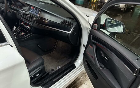 BMW 5 серия, 2014 год, 1 950 000 рублей, 12 фотография