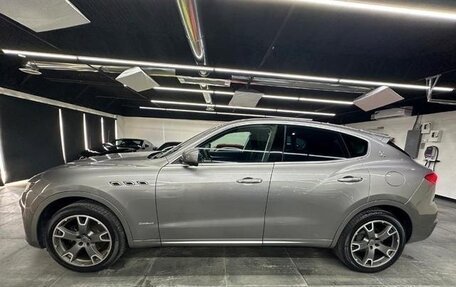Maserati Levante I, 2022 год, 5 753 000 рублей, 7 фотография
