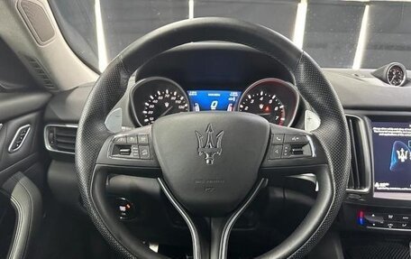 Maserati Levante I, 2022 год, 5 753 000 рублей, 10 фотография