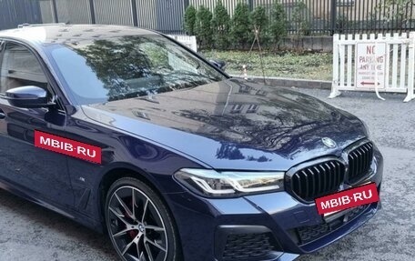BMW 5 серия, 2021 год, 7 850 000 рублей, 2 фотография