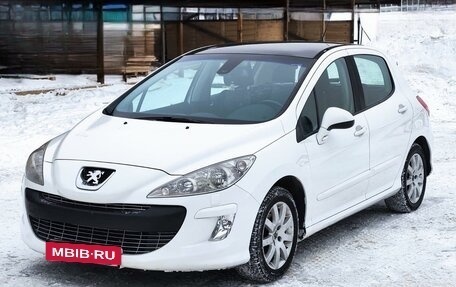 Peugeot 308 II, 2011 год, 679 000 рублей, 2 фотография