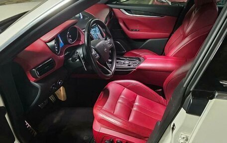 Maserati Levante I, 2016 год, 5 200 000 рублей, 6 фотография