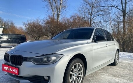 BMW 3 серия, 2014 год, 1 220 000 рублей, 8 фотография