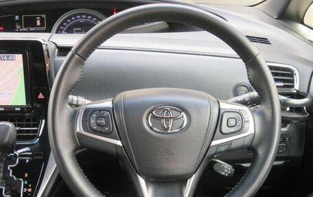 Toyota Estima III рестайлинг -2, 2019 год, 2 400 000 рублей, 10 фотография