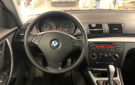 BMW 1 серия, 2009 год, 782 000 рублей, 12 фотография