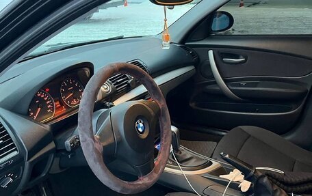 BMW 1 серия, 2008 год, 870 000 рублей, 18 фотография