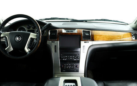 Cadillac Escalade III, 2012 год, 2 848 000 рублей, 11 фотография
