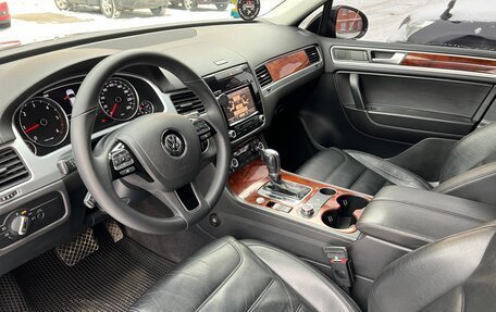 Volkswagen Touareg III, 2012 год, 2 320 000 рублей, 17 фотография