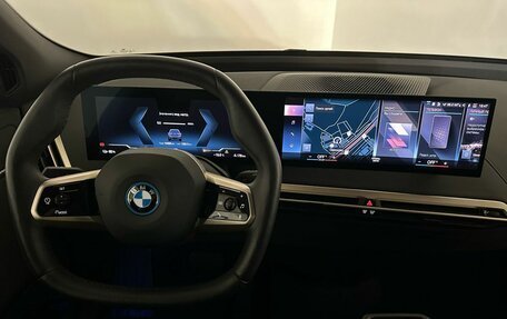 BMW iX, 2022 год, 8 297 000 рублей, 13 фотография