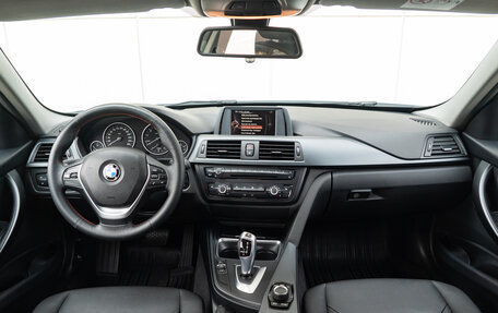 BMW 3 серия, 2014 год, 1 840 000 рублей, 10 фотография