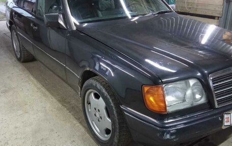 Mercedes-Benz W124, 1992 год, 310 000 рублей, 2 фотография