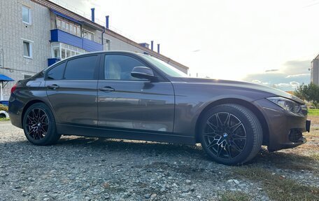 BMW 3 серия, 2014 год, 1 920 000 рублей, 2 фотография
