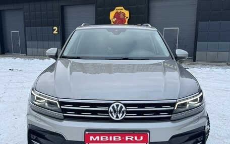 Volkswagen Tiguan II, 2019 год, 4 500 000 рублей, 6 фотография