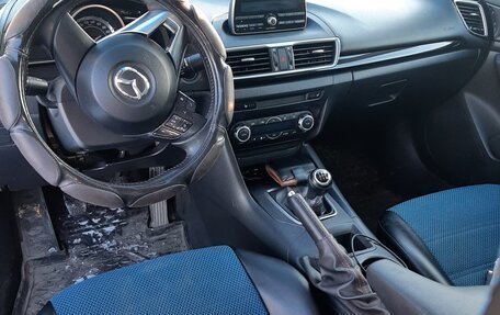 Mazda 3, 2014 год, 1 350 000 рублей, 2 фотография
