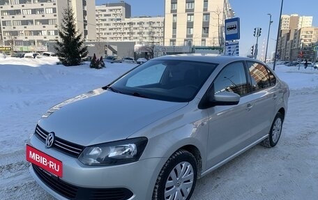 Volkswagen Polo VI (EU Market), 2013 год, 1 250 000 рублей, 2 фотография