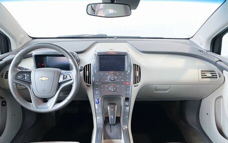 Chevrolet Volt I, 2012 год, 1 270 000 рублей, 7 фотография