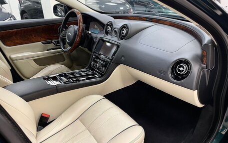 Jaguar XJ IV (X351), 2015 год, 2 990 000 рублей, 9 фотография