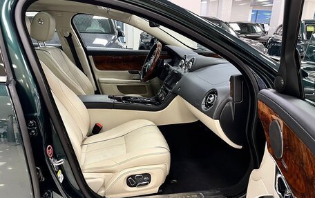 Jaguar XJ IV (X351), 2015 год, 2 990 000 рублей, 10 фотография