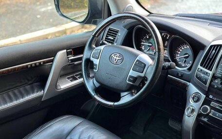 Toyota Land Cruiser 200, 2014 год, 4 600 000 рублей, 21 фотография