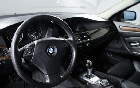 BMW 5 серия, 2008 год, 1 180 000 рублей, 14 фотография