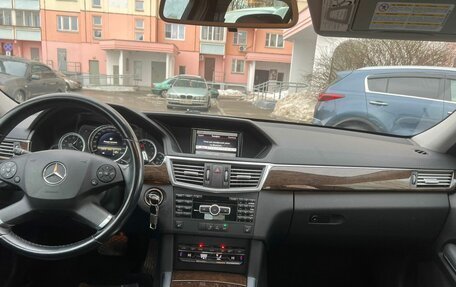 Mercedes-Benz E-Класс, 2012 год, 1 650 000 рублей, 11 фотография