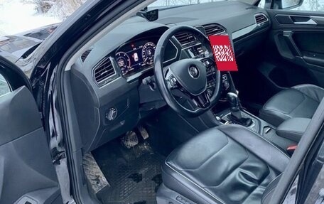 Volkswagen Tiguan II, 2017 год, 2 600 000 рублей, 4 фотография