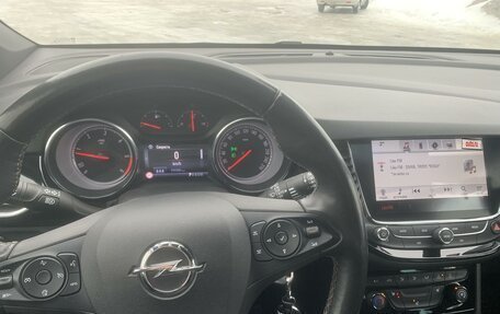 Opel Astra K, 2018 год, 1 650 000 рублей, 11 фотография